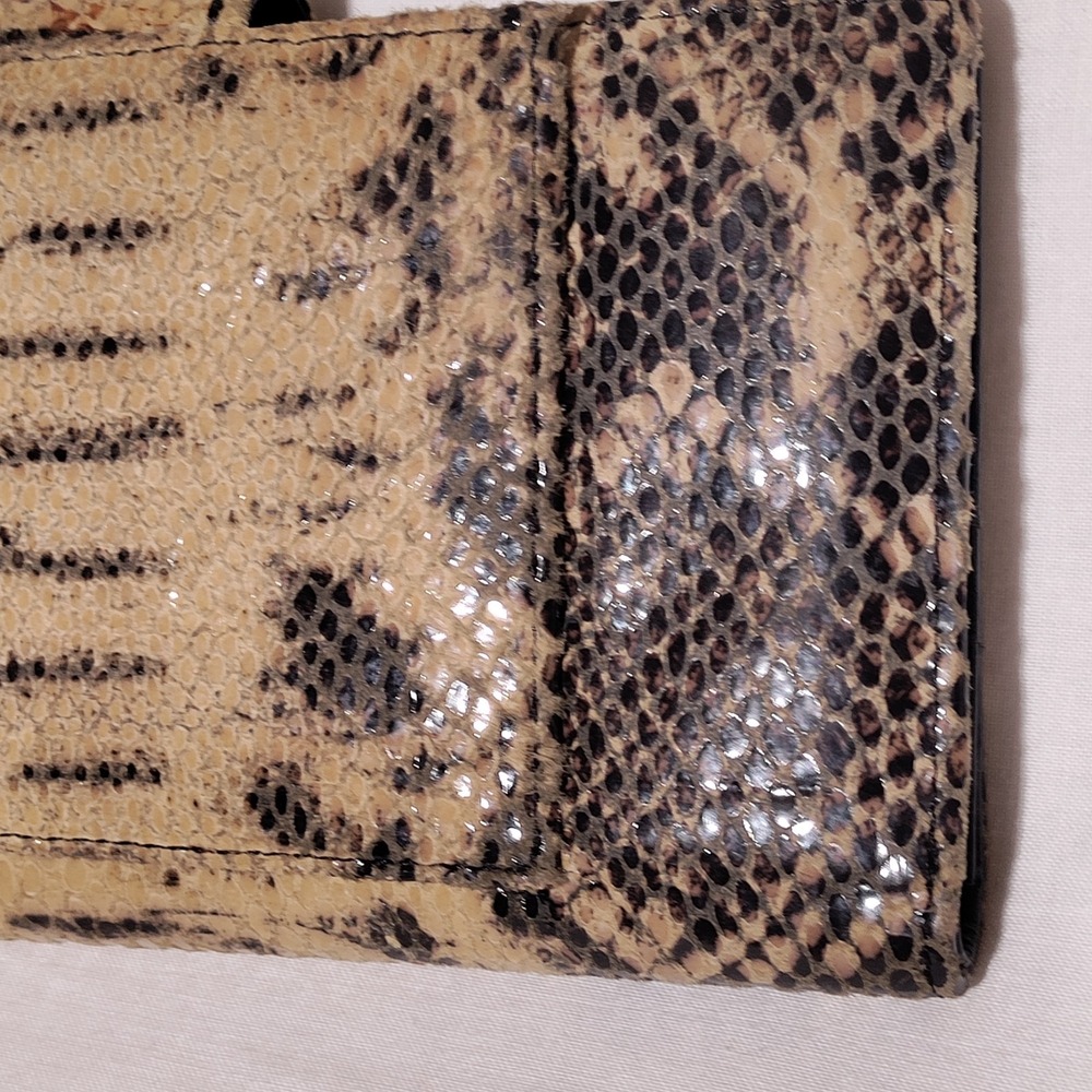 The Find Wallet Python Pattern Leather Wallet Snap Closure - Picture 6 of 16